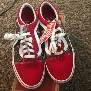 Wmns - Red Old Skool Vans